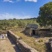 Roses a Peu: La pedra seca i el megalitisme